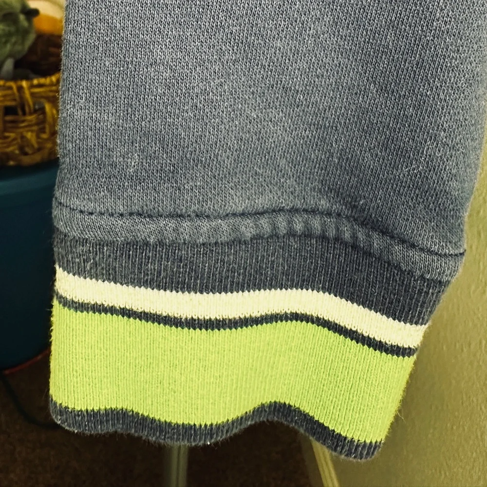 Men's Seattle Seahawks‎ Majestic Crewneck Sweatshirt XL NFL Fleece REI Blue